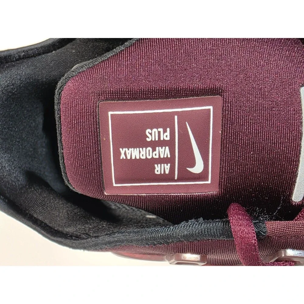 Nike product pair